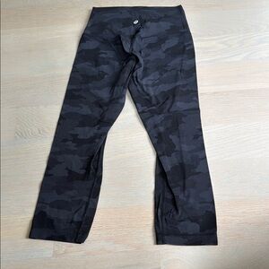 Lululemon Black Camouflage Leggings